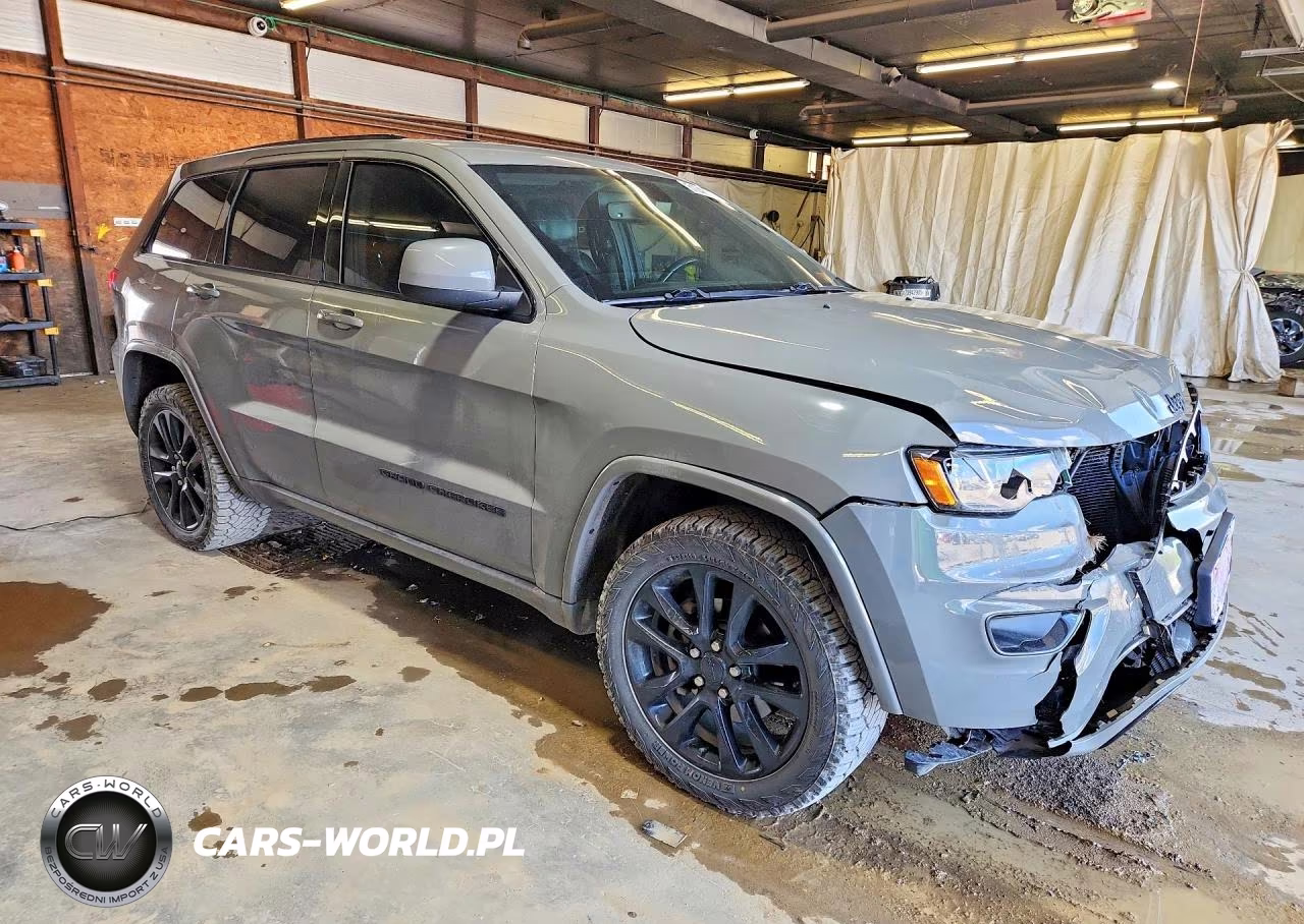 2020 Jeep Grand Cherokee Laredo VIN:1C4RJFAG5LC232499 - 4