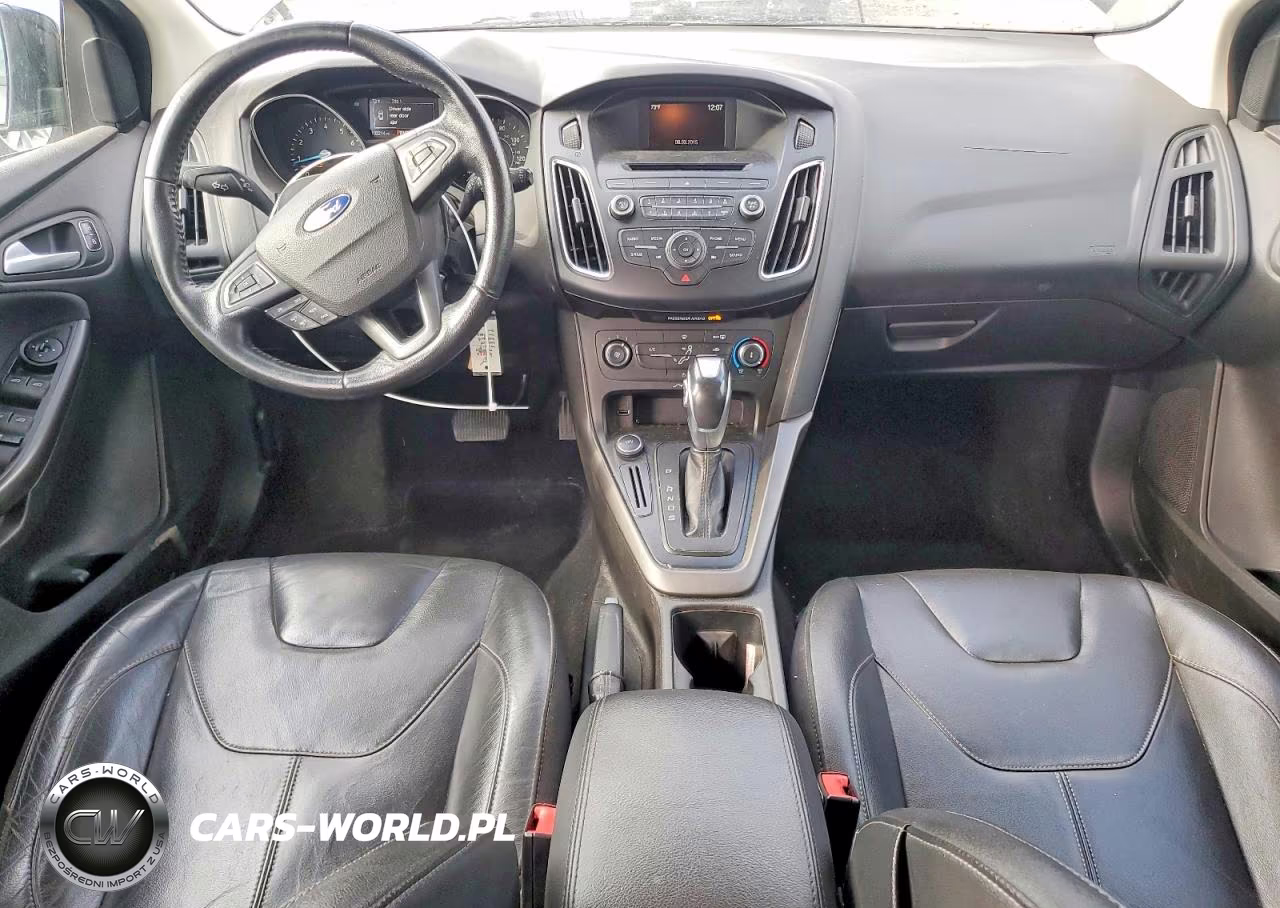 2015 Ford Focus Se VIN:1FADP3K26FL375174 - 8