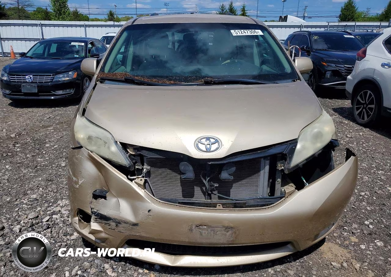 2011 Toyota Sienna Le VIN:5TDKK3DCXBS015565 - 5