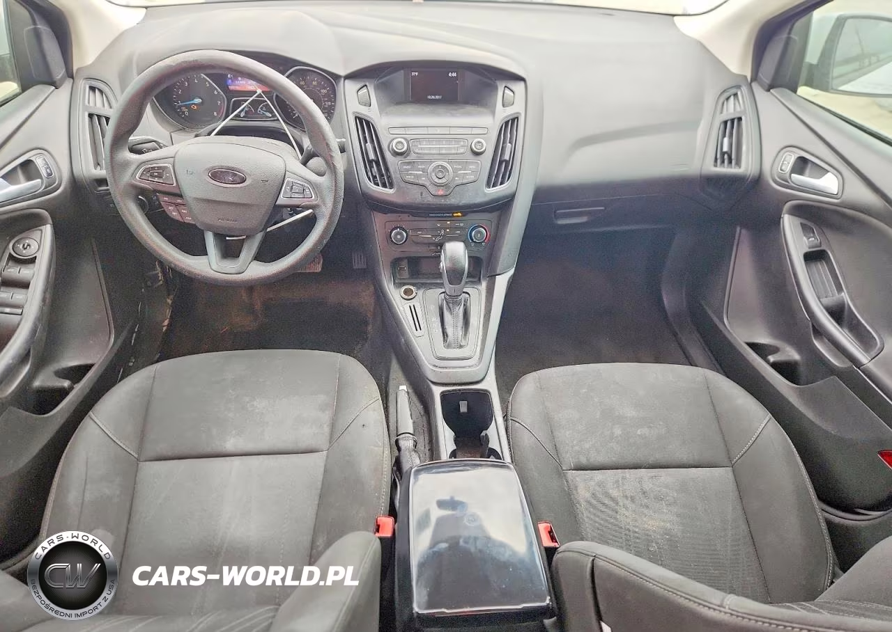 2018 Ford Focus Se VIN:1FADP3F23JL214896 - 8