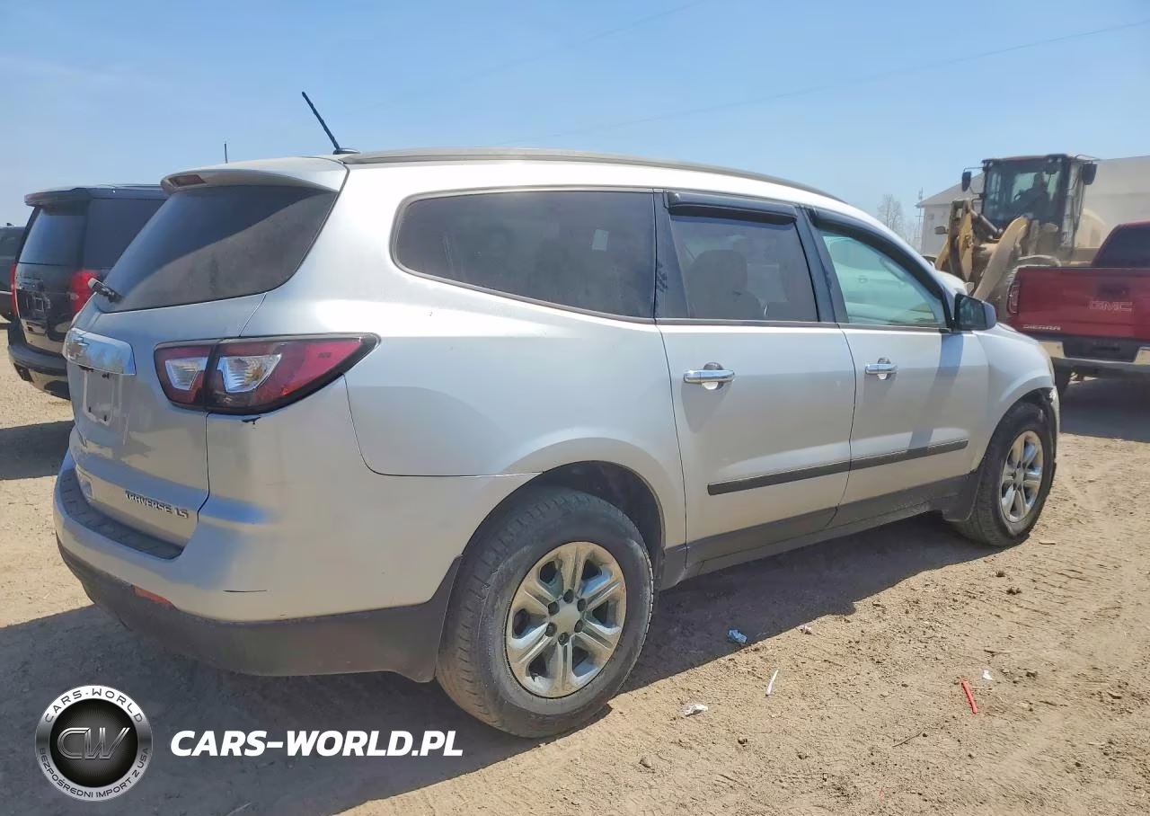 2013 Chevrolet Traverse Ls VIN:1GNKRFED7DJ110788 - 3