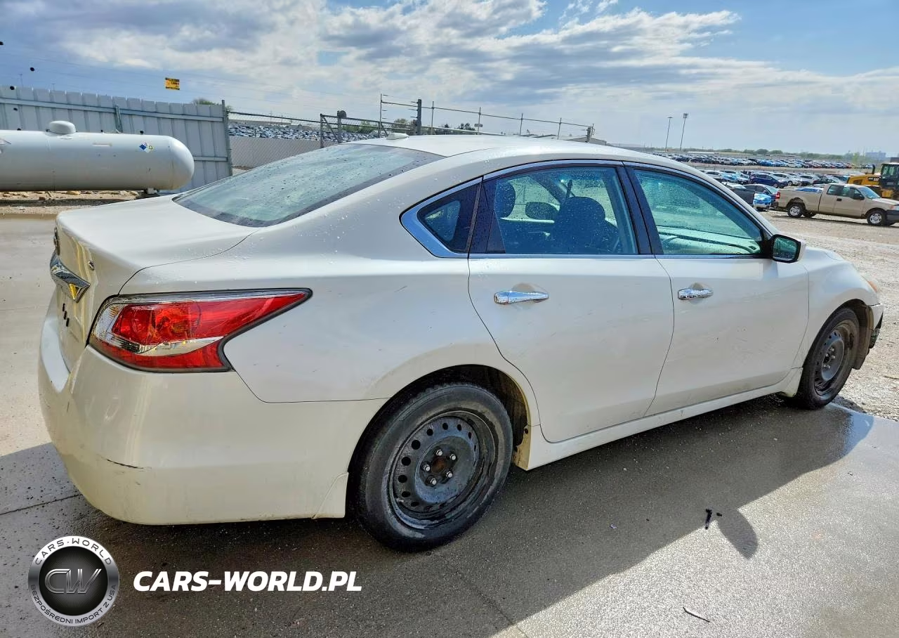 2015 Nissan Altima 2.5 S VIN:1N4AL3AP5FN392841 - 3