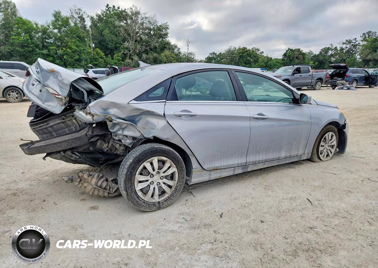 2011 Hyundai Sonata Gls VIN:5NPEB4ACXBH096371 - 3