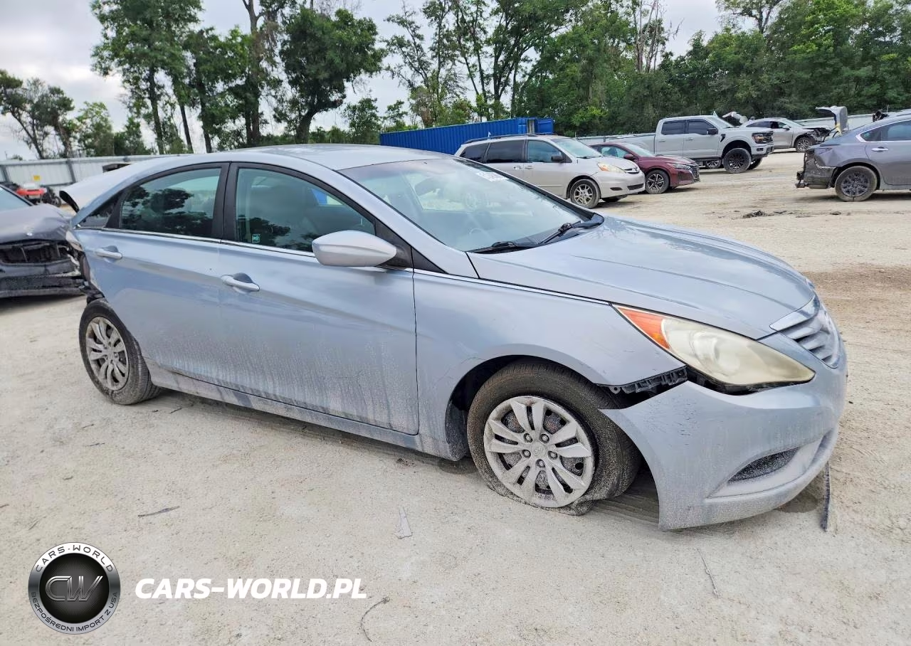 2011 Hyundai Sonata Gls VIN:5NPEB4ACXBH096371 - 4