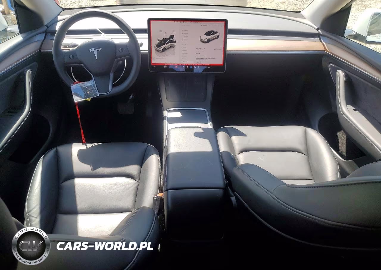 2024 Tesla Model Y VIN:7SAYGDEE8RF185636 - 8