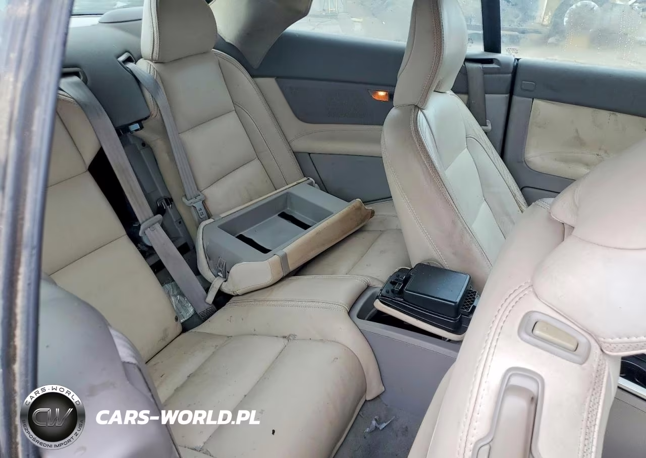 2011 Volvo C70 T5 VIN:YV1672MC6BJ116882 - 10