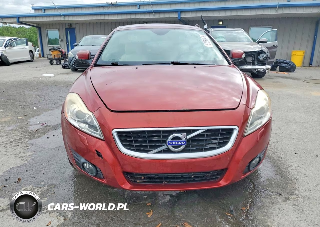 2011 Volvo C70 T5 VIN:YV1672MC6BJ116882 - 5