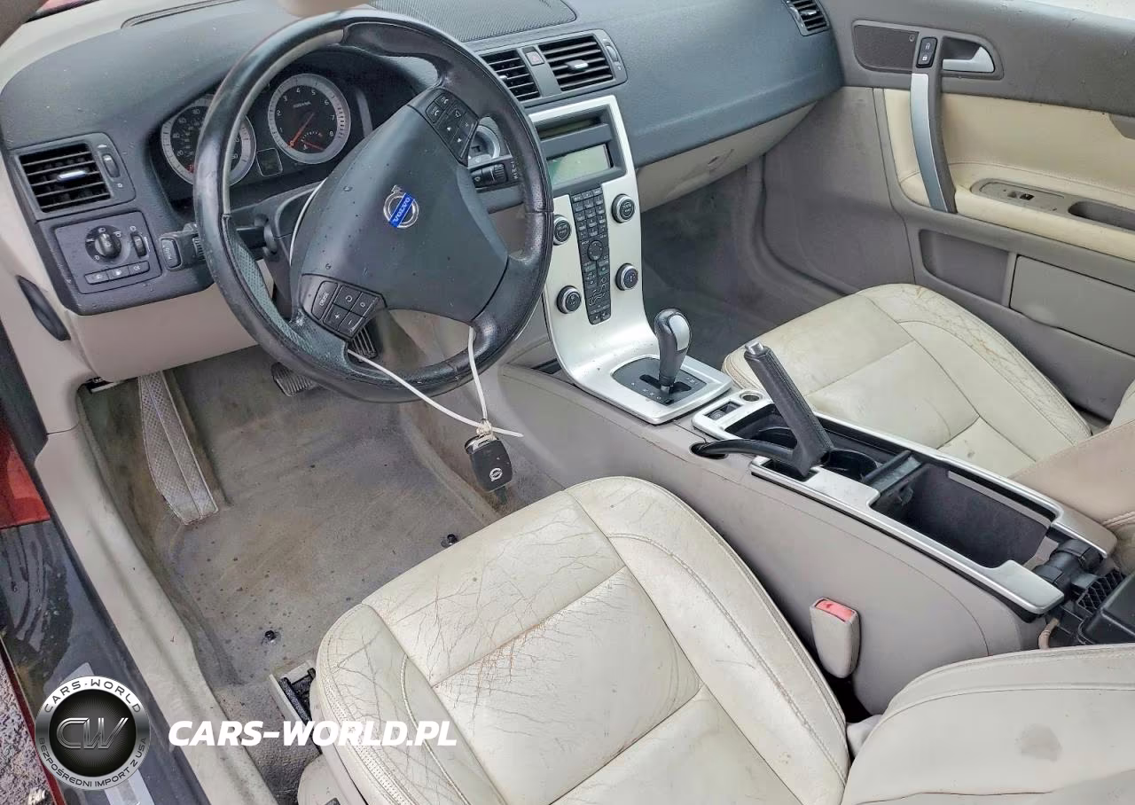 2011 Volvo C70 T5 VIN:YV1672MC6BJ116882 - 8