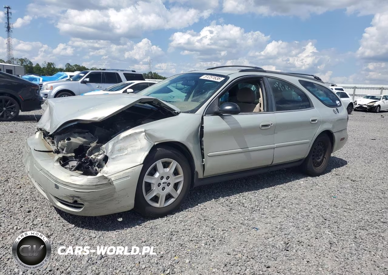 2004 Ford Taurus Se