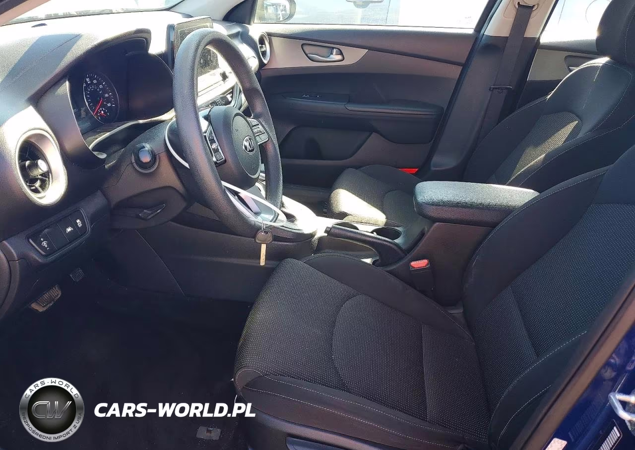 2020 Kia Forte Lxs VIN:3KPF24AD4LE242962 - 7