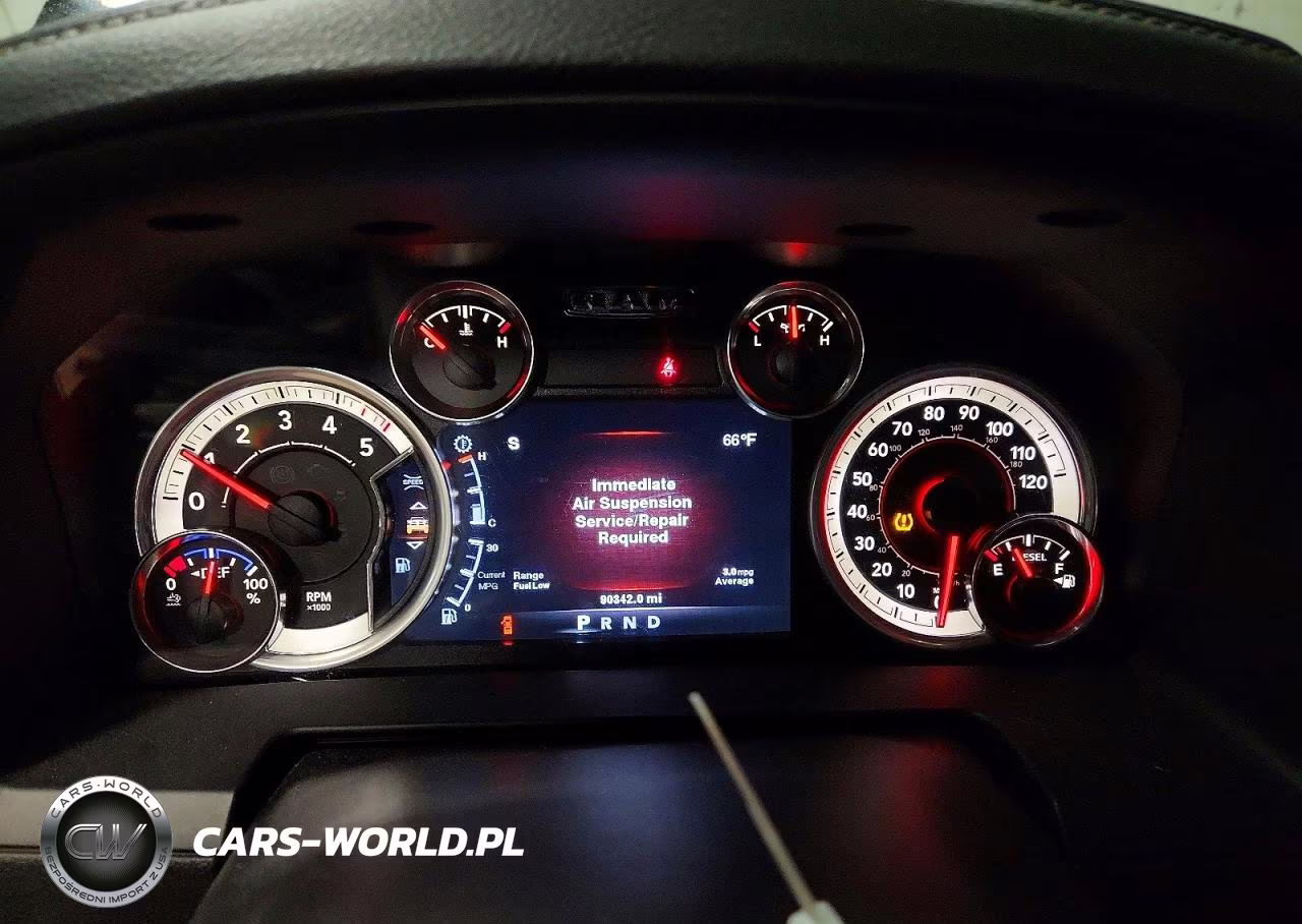 2014 Ram 1500 Laramie VIN:1C6RR7NM0ES402167 - 9
