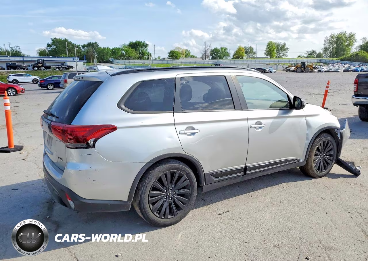 2020 Mitsubishi Outlander Se VIN:JA4AD3A33LZ028825 - 3