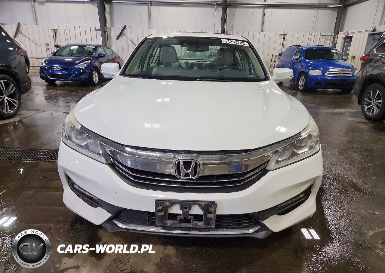 2017 Honda Accord Exl VIN:1HGCR2F97HA062247 - 5