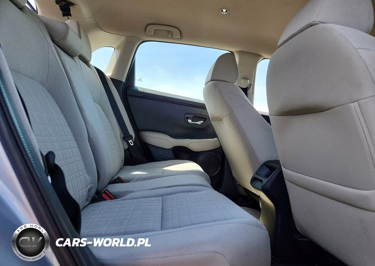 2025 Honda Hr-V Lx VIN:3CZRZ2H36SM748642 - 11