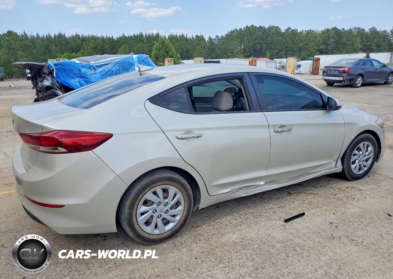 2017 Hyundai Elantra Se VIN:5NPD74LF7HH178832 - 3
