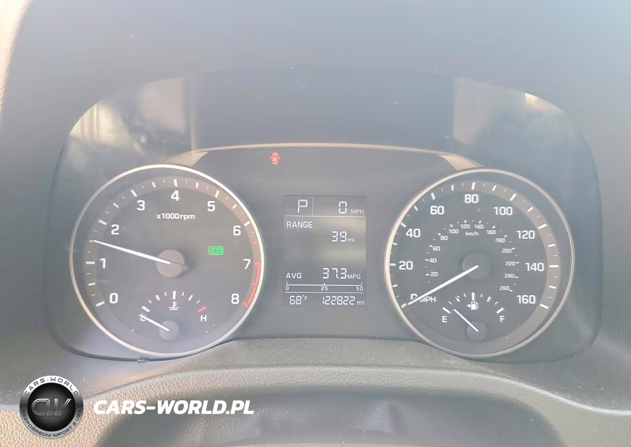 2017 Hyundai Elantra Se VIN:5NPD74LF7HH178832 - 9