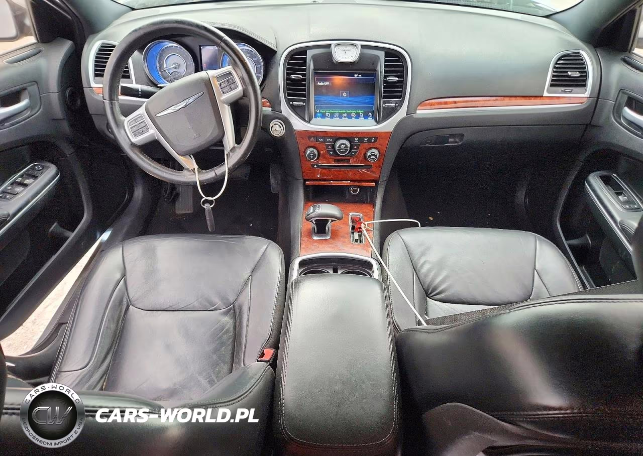 2014 Chrysler 300 VIN:2C3CCARG1EH280416 - 8