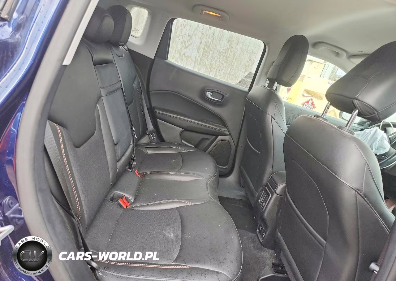 2019 Jeep Compass Latitude VIN:3C4NJDBB5KT647038 - 11