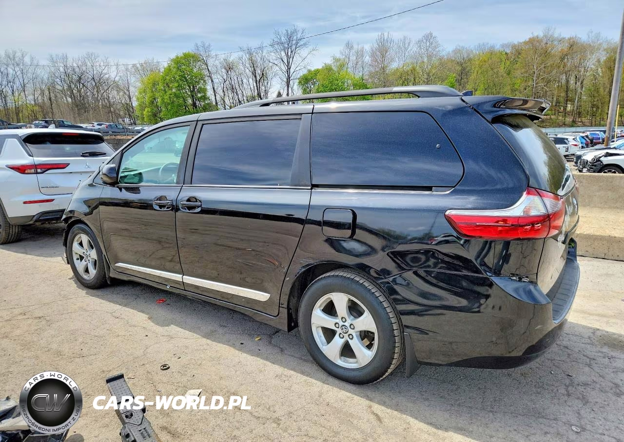 2020 Toyota Sienna Le VIN:5TDKZ3DC2LS023530 - 2