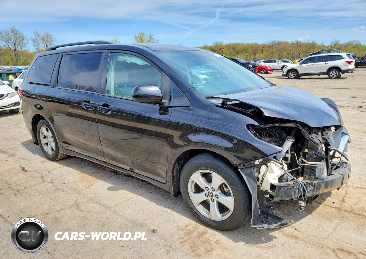 2020 Toyota Sienna Le VIN:5TDKZ3DC2LS023530 - 4