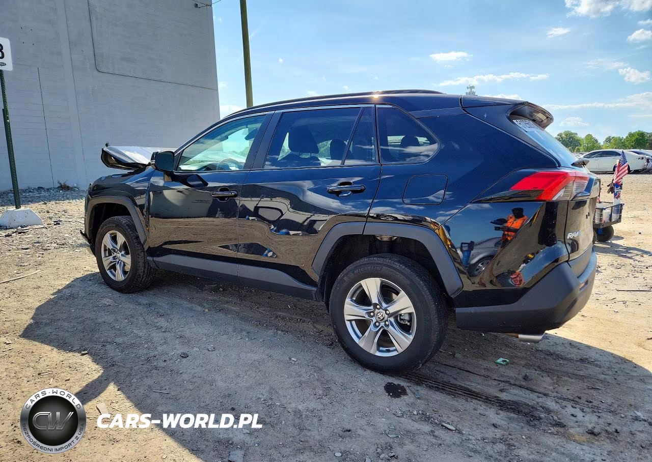 2024 Toyota Rav4 Xle VIN:2T3W1RFV2RW316071 - 2