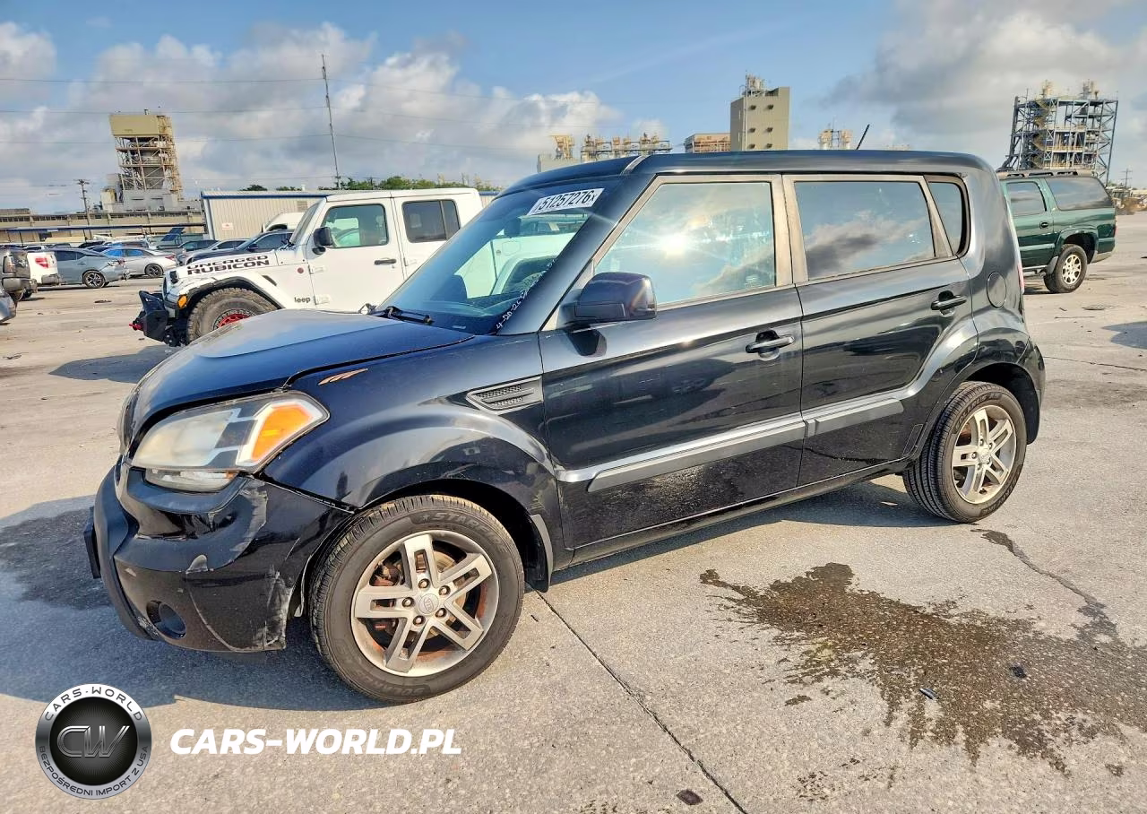 2011 Kia Soul +