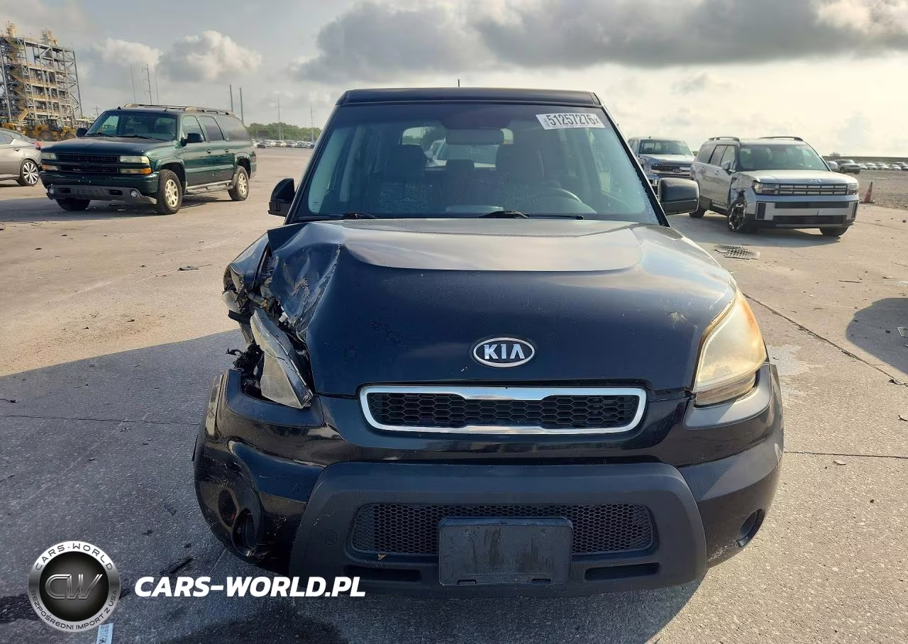 2011 Kia Soul + VIN:KNDJT2A22B7328960 - 5