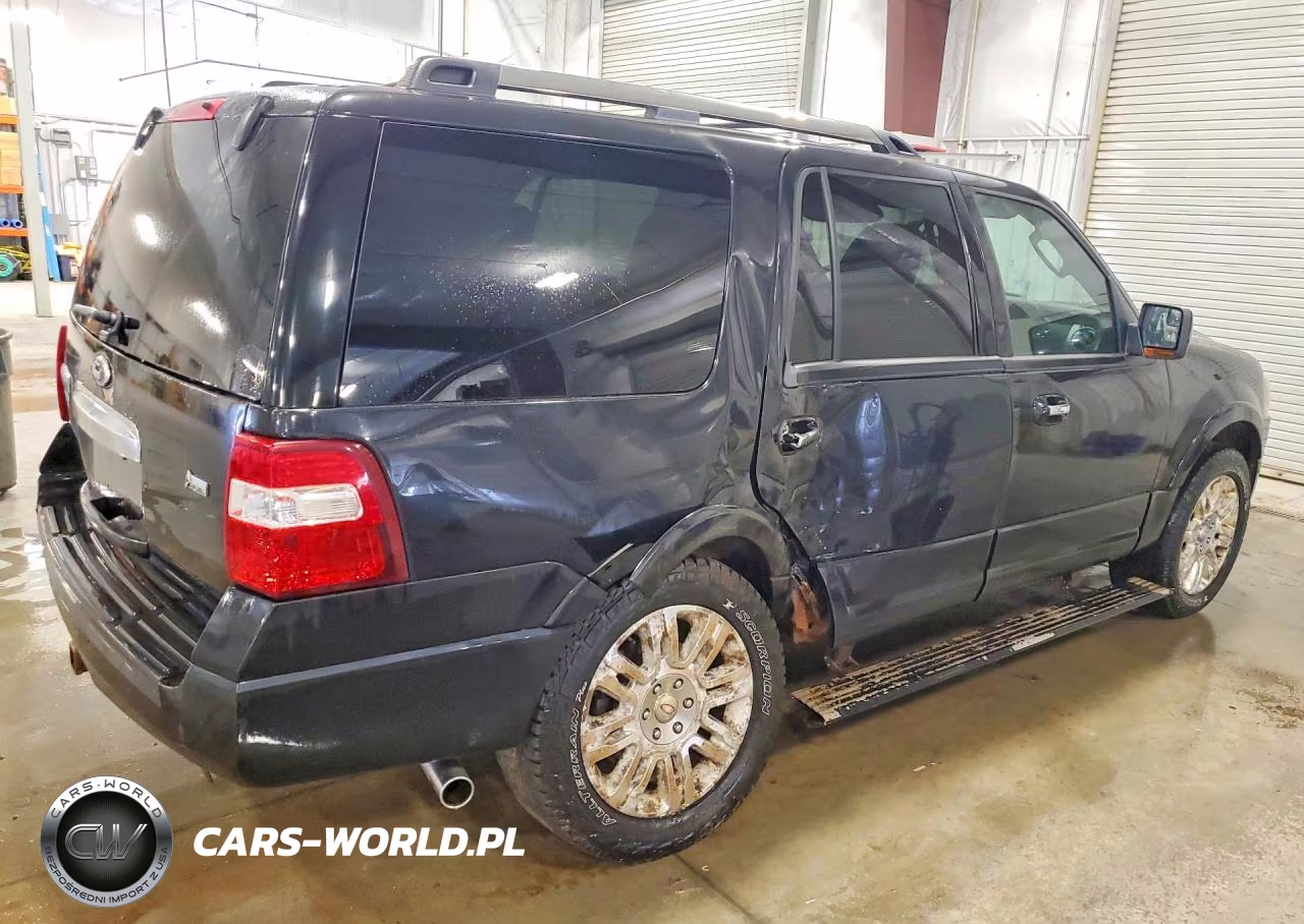 2013 Ford Expedition Limited VIN:1FMJU2A57DEF06024 - 3