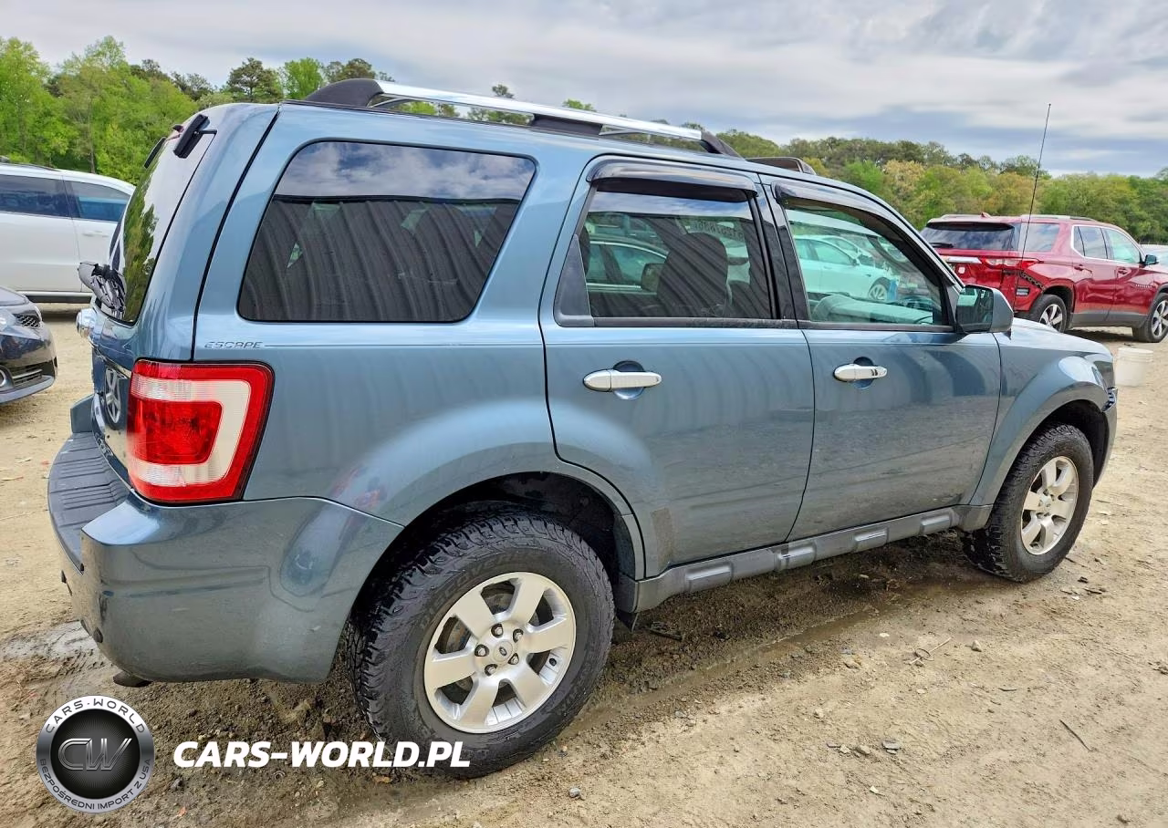2011 Ford Escape Limited VIN:1FMCU0E73BKC66638 - 3