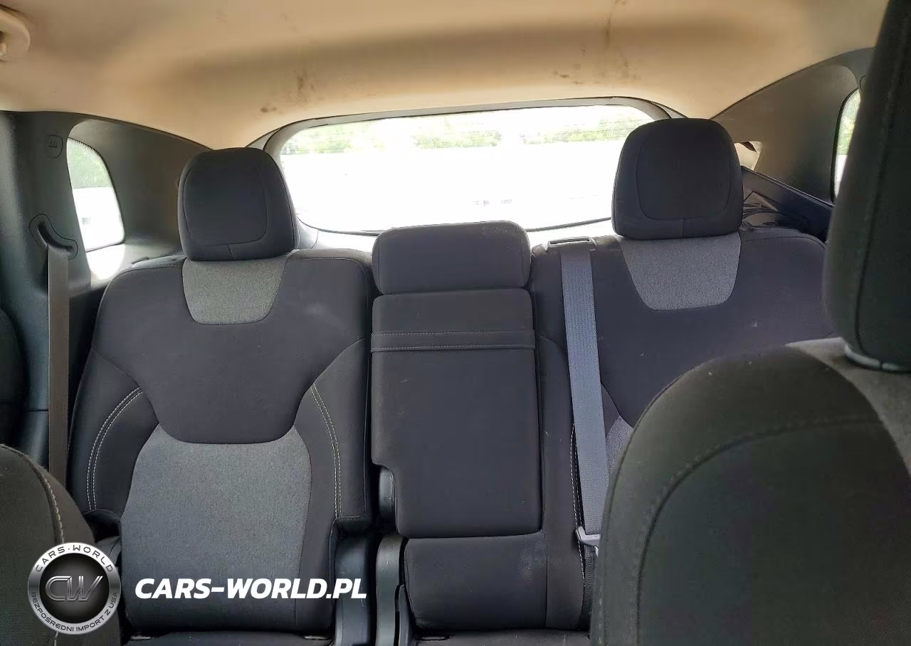 2014 Jeep Cherokee Sport VIN:1C4PJLAB3EW225997 - 10