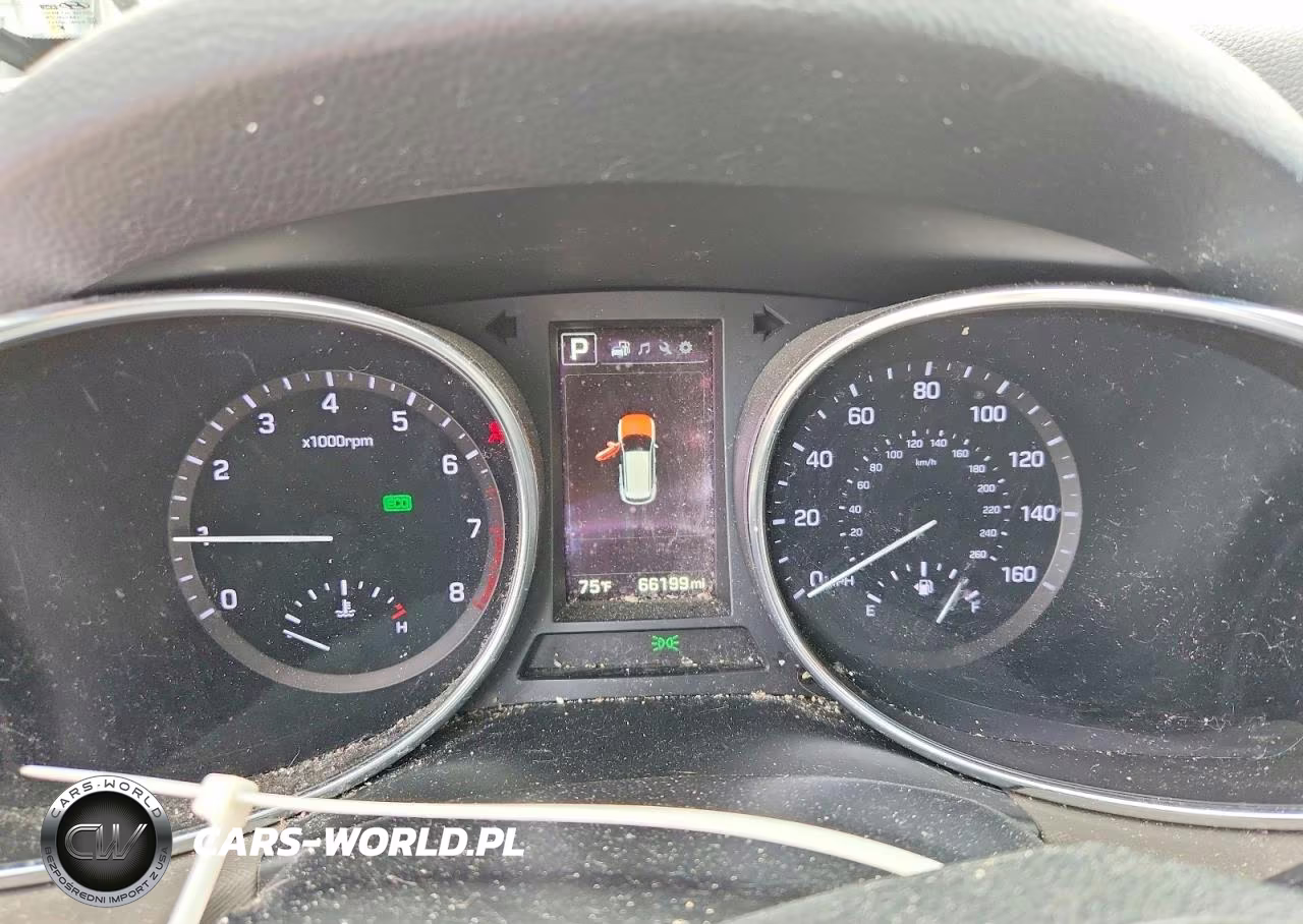 2017 Hyundai Santa Fe Sport 2.0T VIN:5NMZUDLA8HH050390 - 9