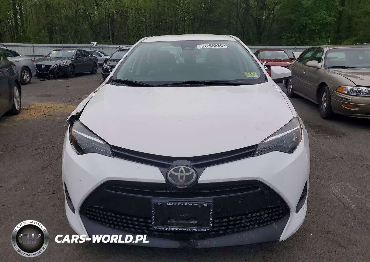 2019 Toyota Corolla Le VIN:2T1BURHE5KC204643 - 5
