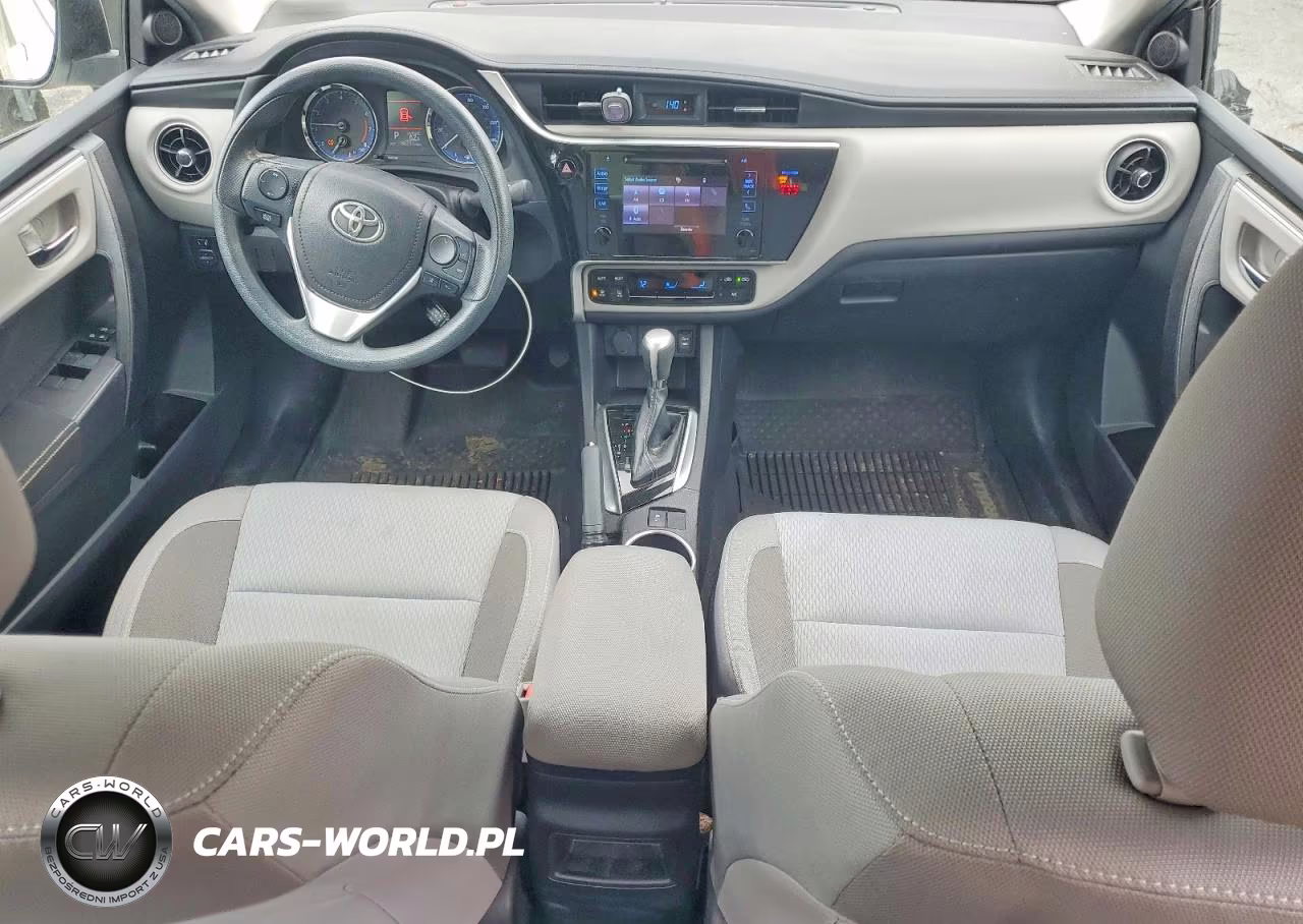 2019 Toyota Corolla Le VIN:2T1BURHE5KC204643 - 8
