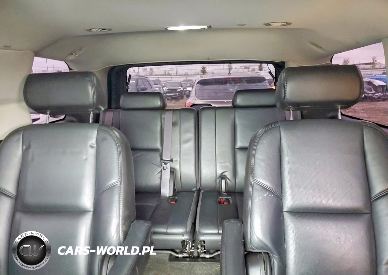 2007 Cadillac Escalade Luxury VIN:1GYFK63897R213456 - 10