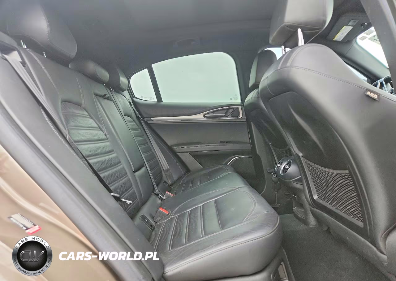 2019 Alfa Romeo Stelvio Ti VIN:ZASPAKBN9K7C43629 - 11