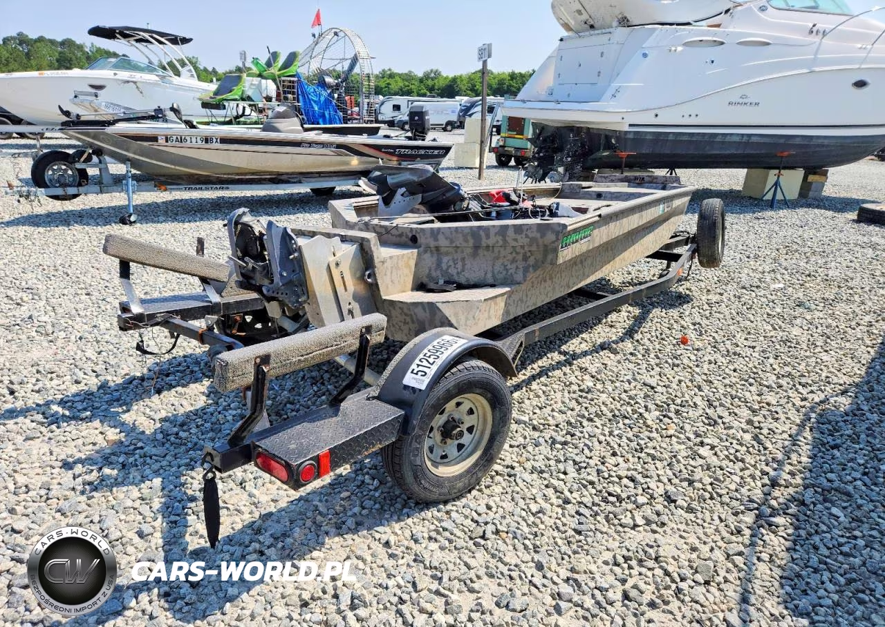 2016 Havoc Boat VIN:TTN02250F717 - 4