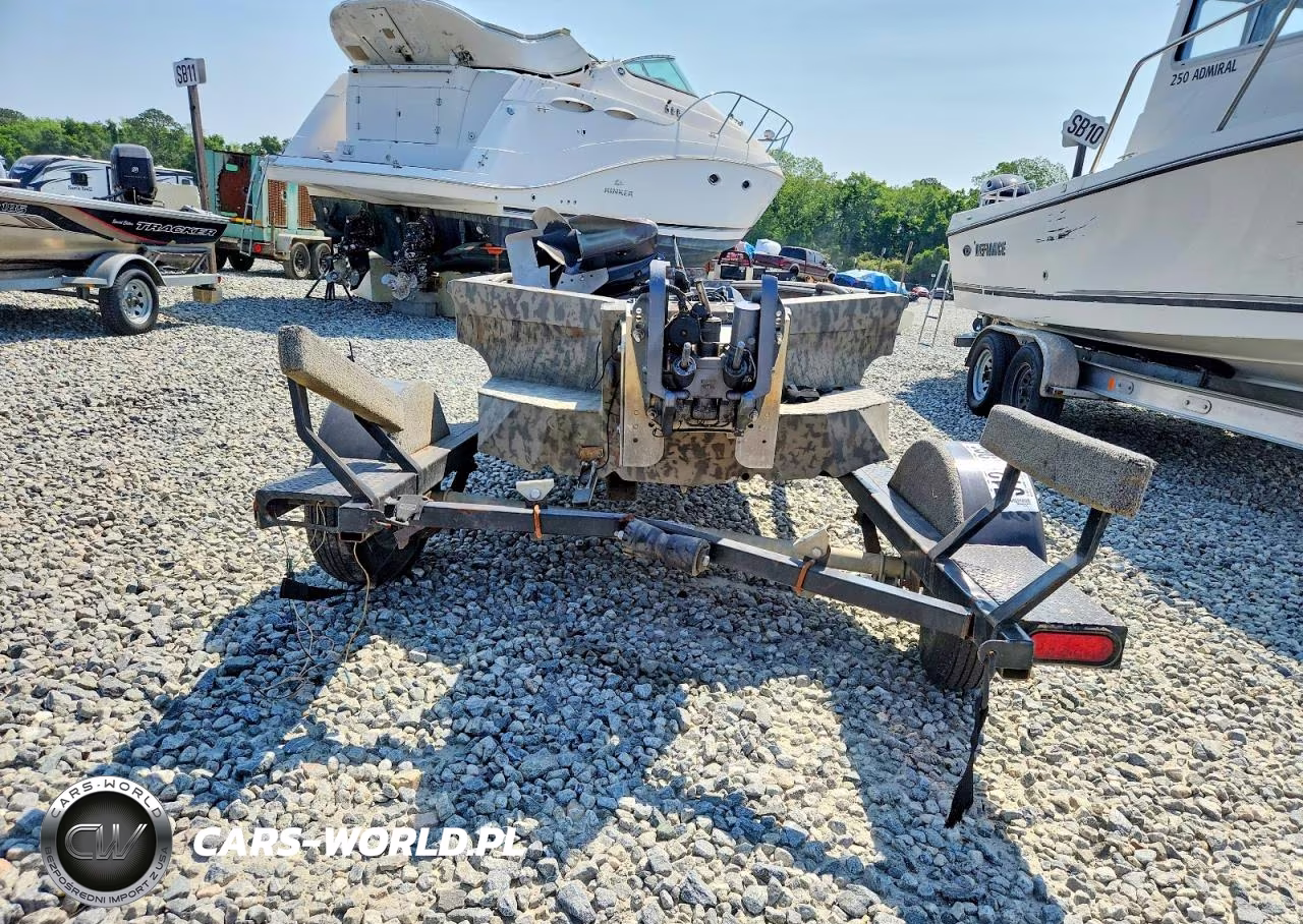 2016 Havoc Boat VIN:TTN02250F717 - 9