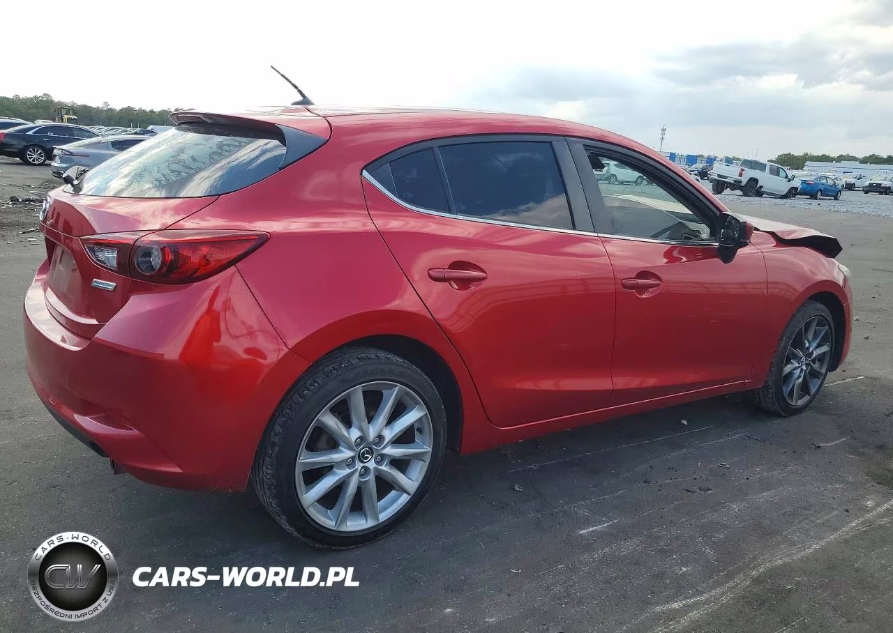2018 Mazda 3 Touring VIN:3MZBN1L3XJM203916 - 3