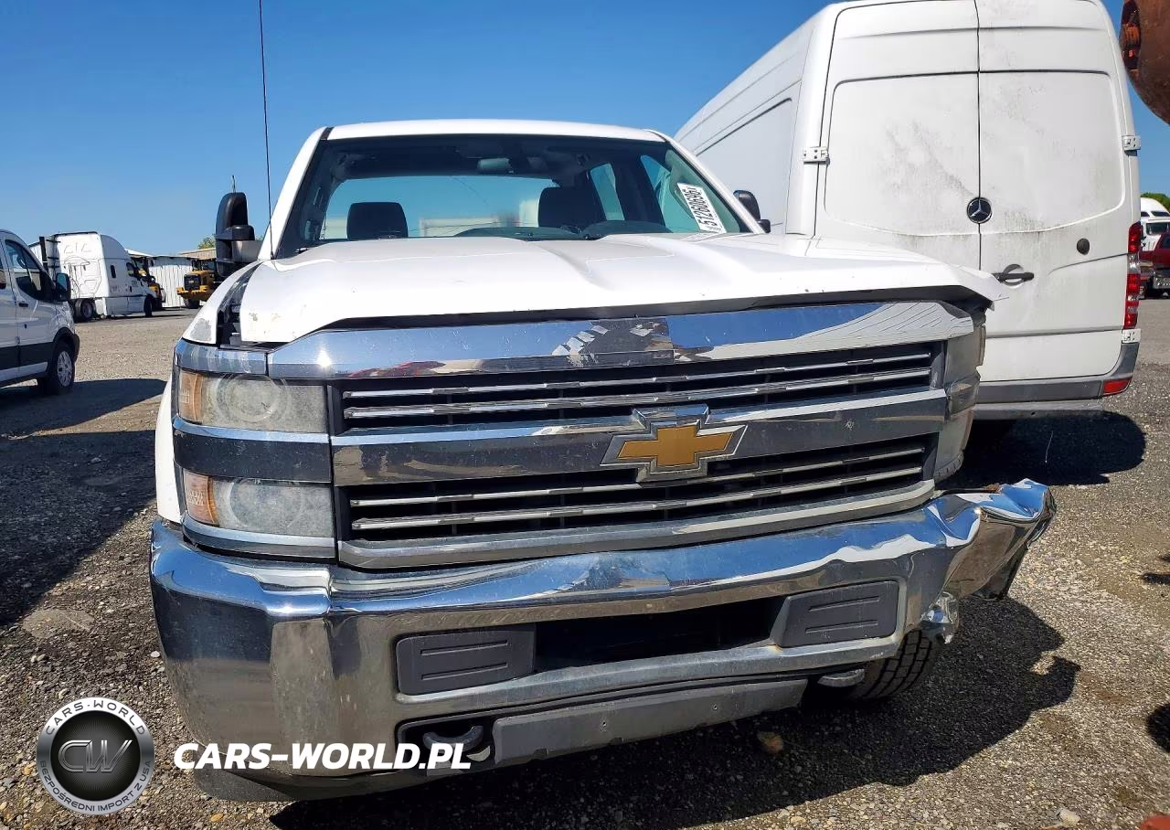 2015 Chevrolet Silverado C3500 VIN:1GC4CYCG6FF153956 - 5