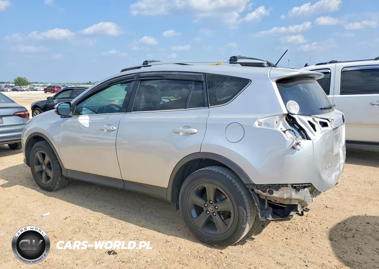 2015 Toyota Rav4 Xle VIN:2T3RFREV8FW358126 - 2