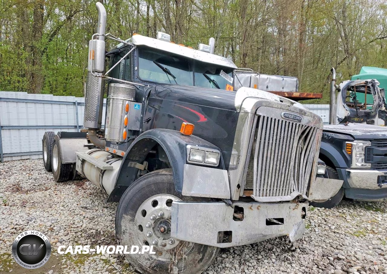 2007 Freightliner Conventional Fld120