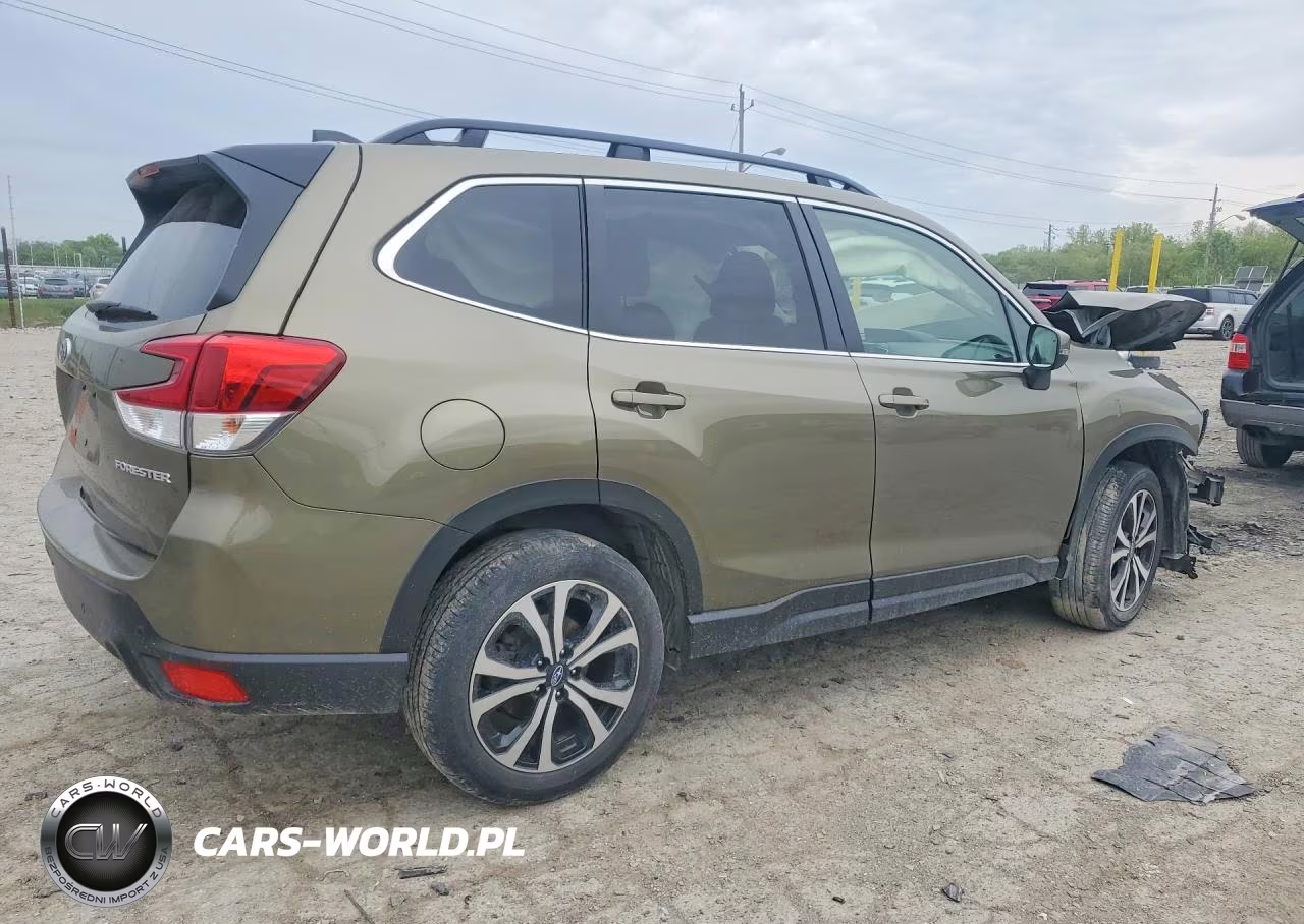 2024 Subaru Forester Limited VIN:JF2SKALCXRH468431 - 3