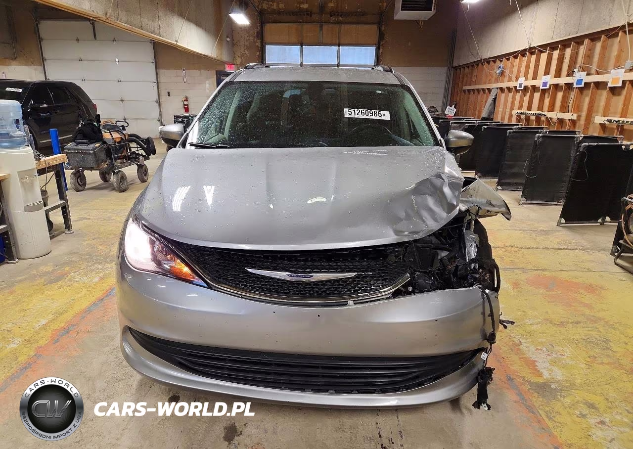2020 Chrysler Voyager Lxi VIN:2C4RC1DG2LR264620 - 5