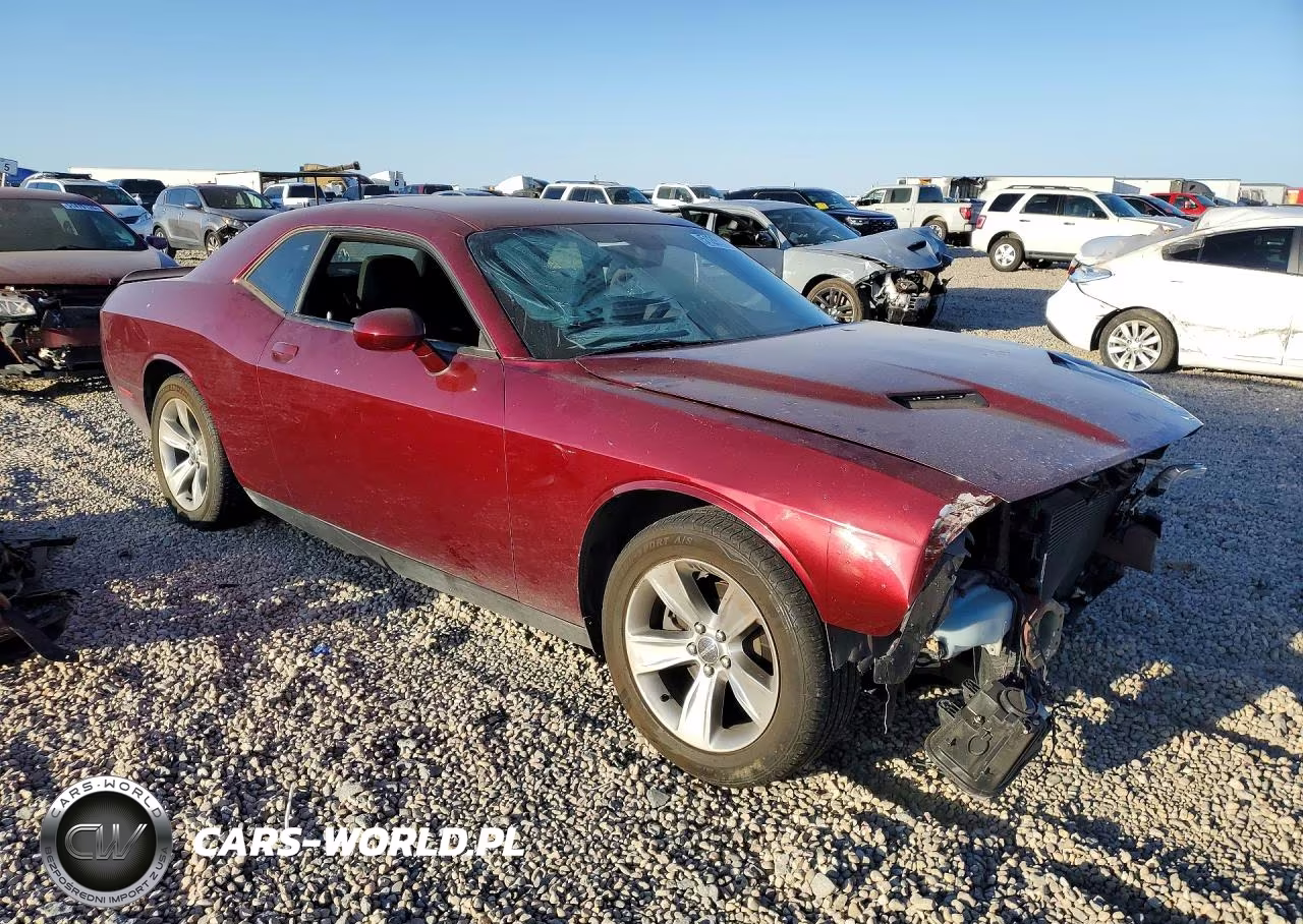 2019 Dodge Challenger Sxt VIN:2C3CDZAG7KH663179 - 4