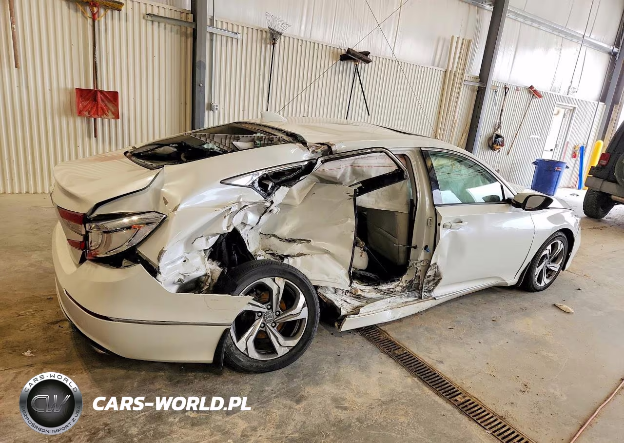 2018 Honda Accord VIN:1HGCV1F45JA045480 - 3