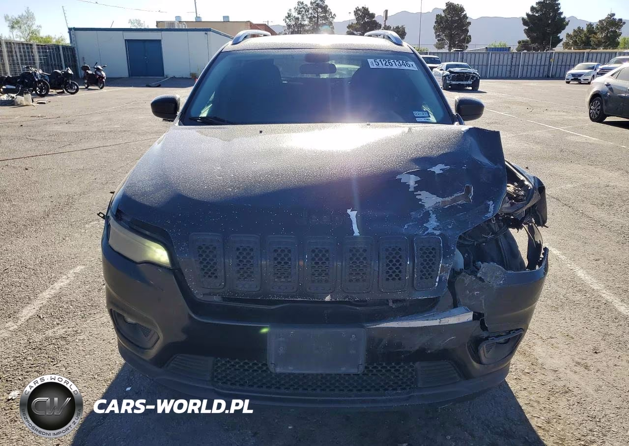 2019 Jeep Cherokee Latitude VIN:1C4PJLCB0KD284994 - 5
