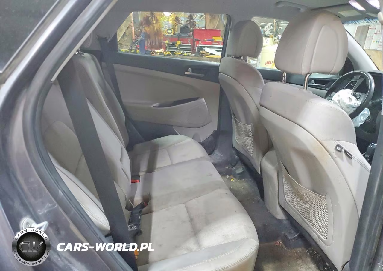 2017 Hyundai Tucson Se VIN:KM8J3CA41HU567428 - 11