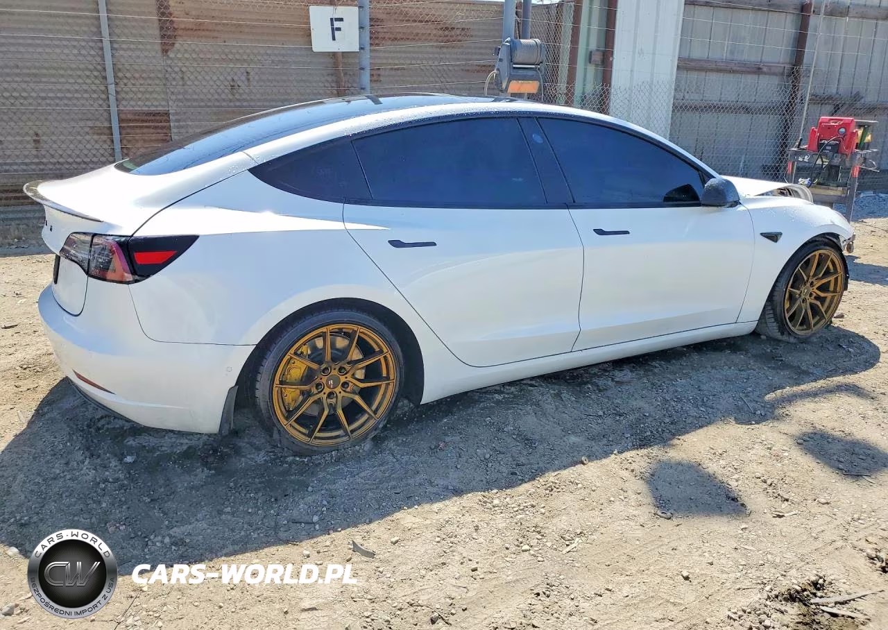 2022 Tesla Model 3 VIN:5YJ3E1EA7NF167664 - 3