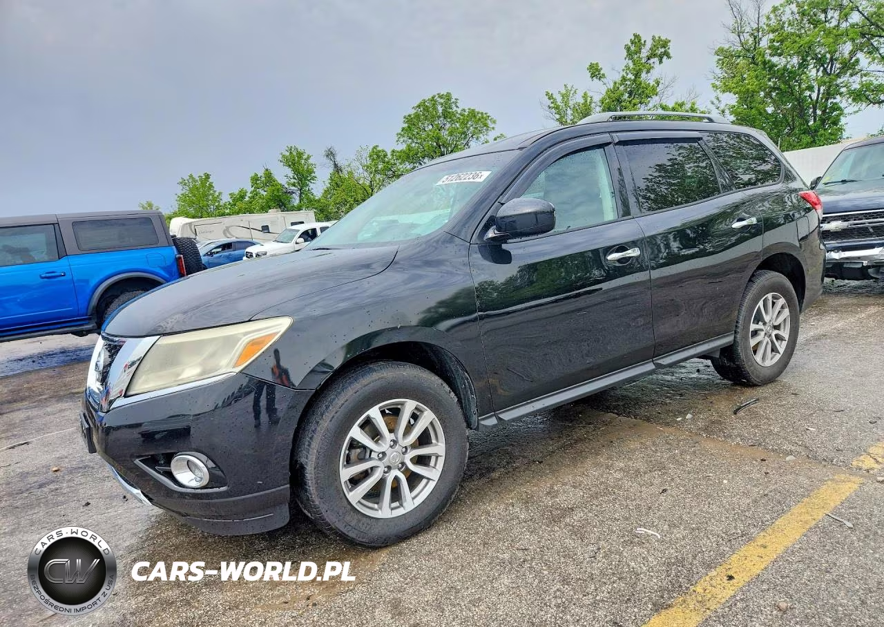 2016 Nissan Pathfinder Sv