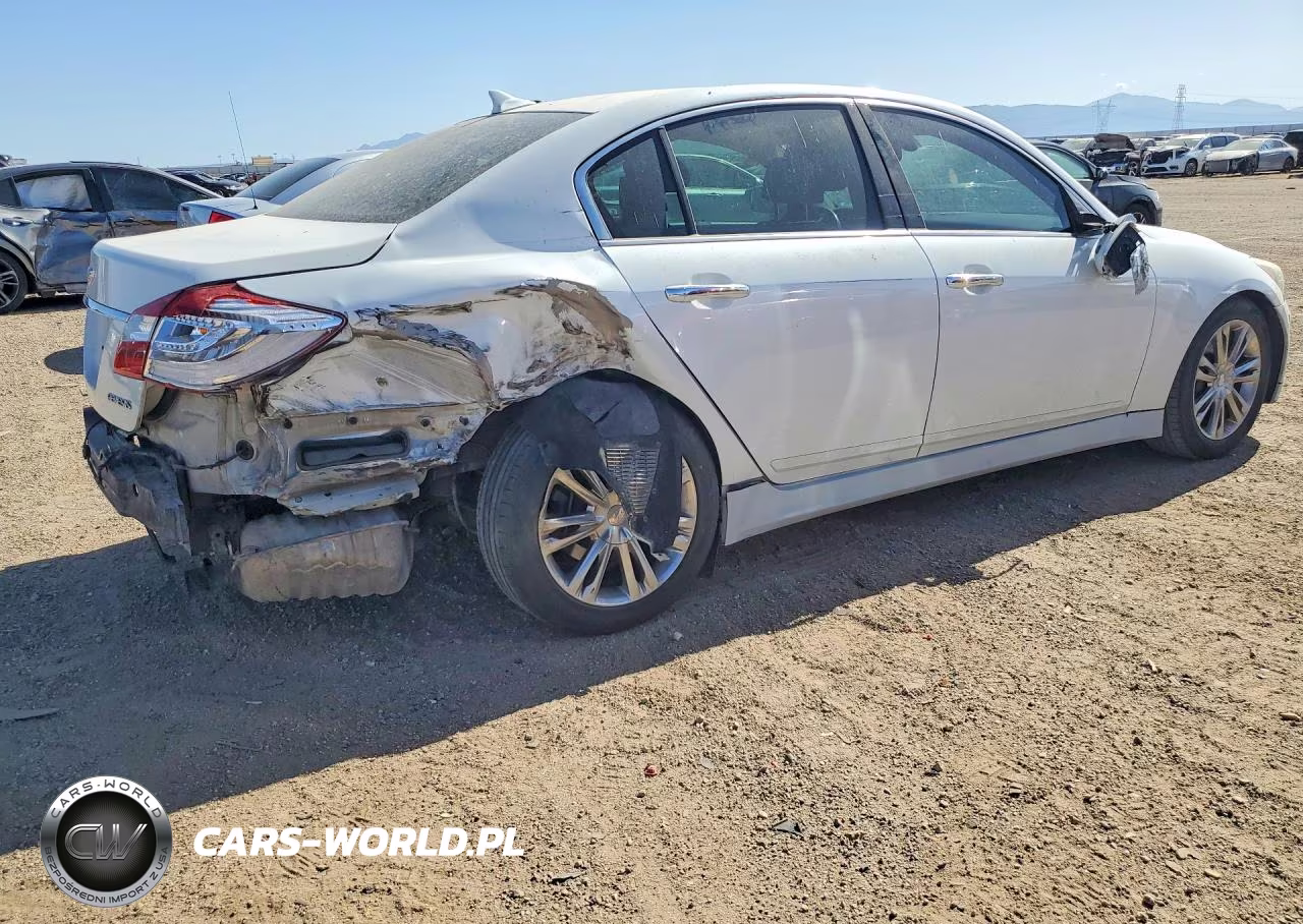 2012 Hyundai Genesis VIN:KMHGC4DD3CU151501 - 3